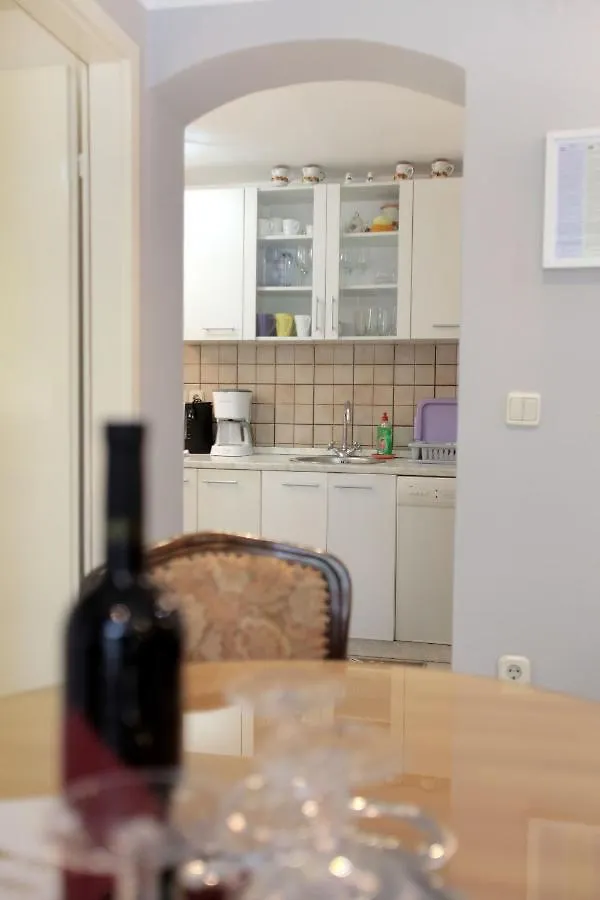 טרוגיר Apartment Eva