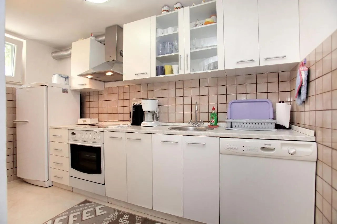 טרוגיר Apartment Eva
